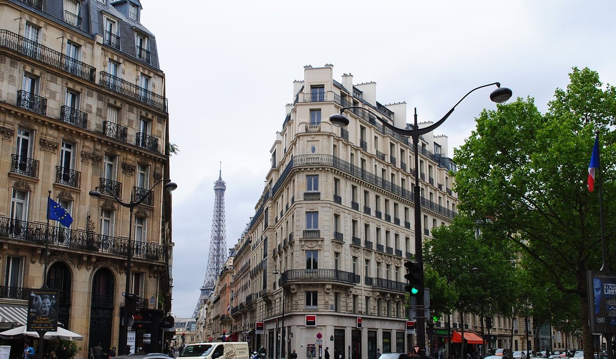 Un immeuble parisien.